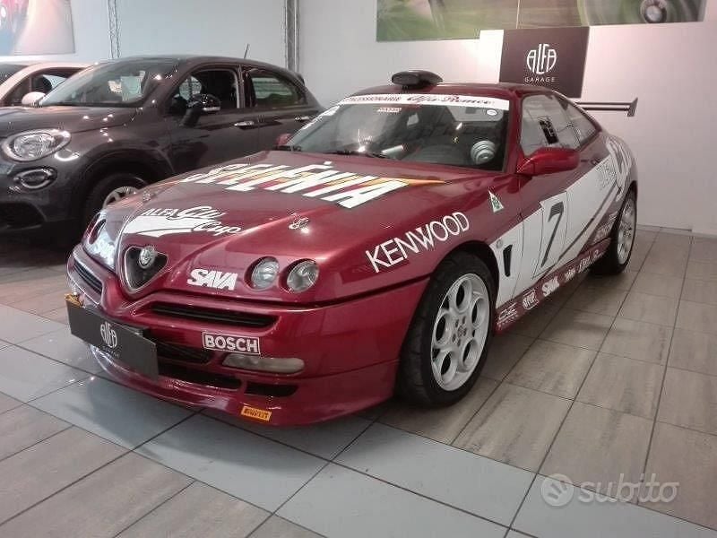 Usata Alfa Romeo GTV 201 CV (147 kW) 1995 Bordeaux Coupé