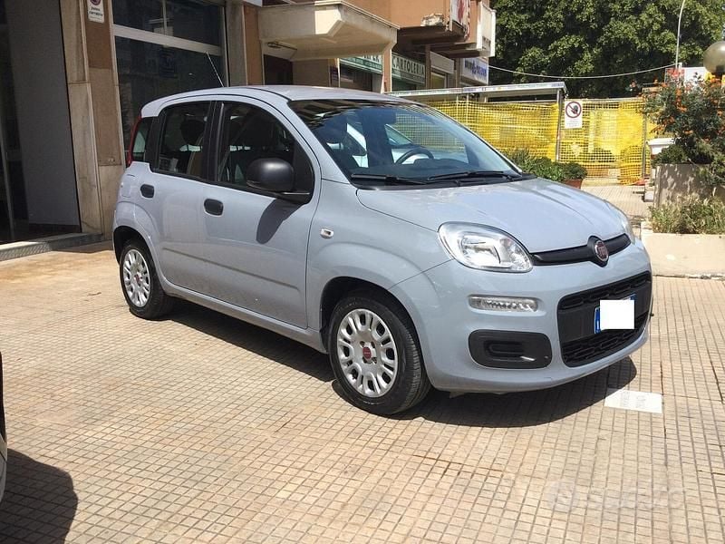 Usata Fiat Panda S 69 CV (50 kW) 2022 Grigio Berlina