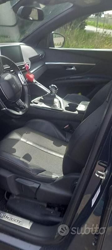 Usata Peugeot 3008 GT-line 2017 Blu SUV