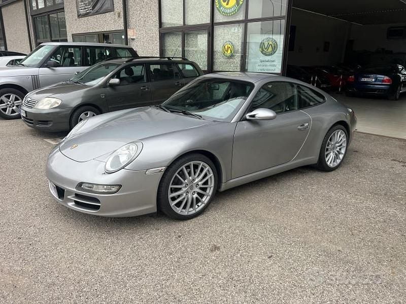 Usata Porsche 911 Carrera 325 CV (239 kW) 2007 Grigio Coupé