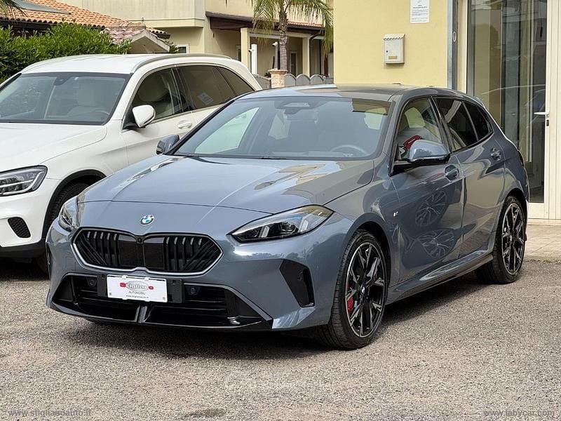 Usata BMW 118 M Sport 150 CV (110 kW) 2025 Grigio Utilitaria