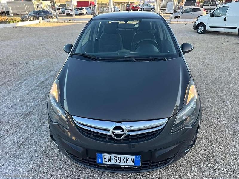 Usata Opel Corsa 86 CV (63 kW) 2014 Grigio Berlina