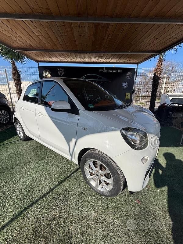 Usata Smart ForFour Prime 2016 Bianco Utilitaria