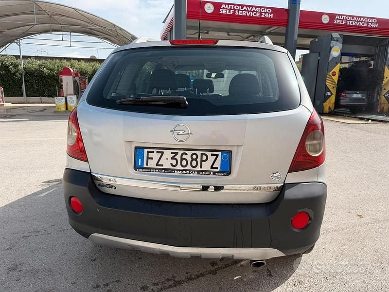 Usata Opel Antara 150 CV (110 kW) 2007 Grigio SUV