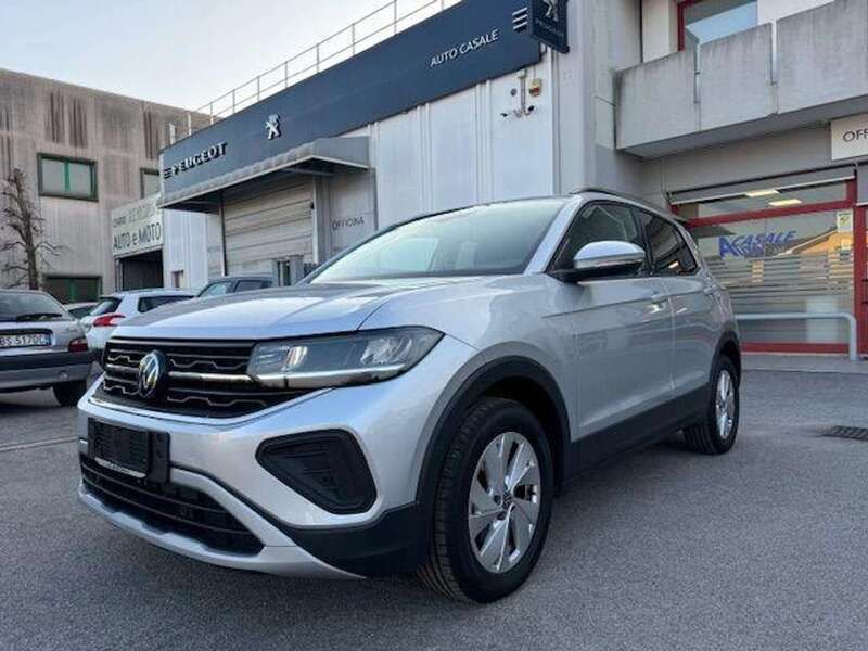 Grigio chiaro Usata 2024 VW T-Cross Life SUV | 23.900 € (Cara) - Immagine 1/4