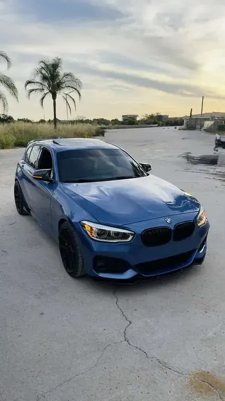 Usata BMW 125 M Sport 218 CV (160 kW) 2015 Blu/azzurro Utilitaria