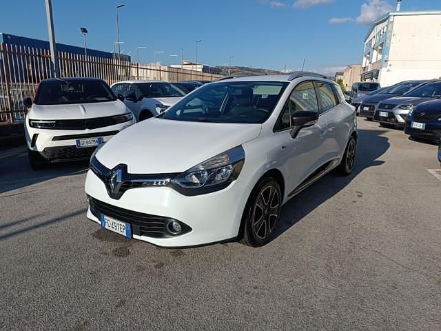 Usata Renault Clio GrandTour 75 CV (55 kW) 2016 Bianco Station wagon