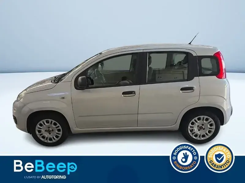 Usata Fiat Panda Easy 69 CV (50 kW) 2017 Argento metallizzato Utilitaria