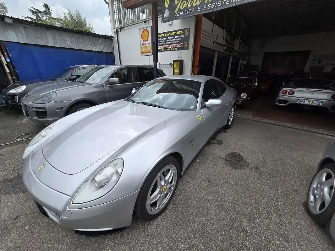 Usata Ferrari 612 540 CV (397 kW) 2004 Coupé