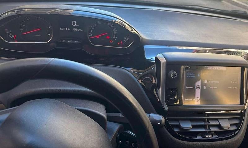 Usata Peugeot 308 136 CV (100 kW) 2013 Argento Berlina