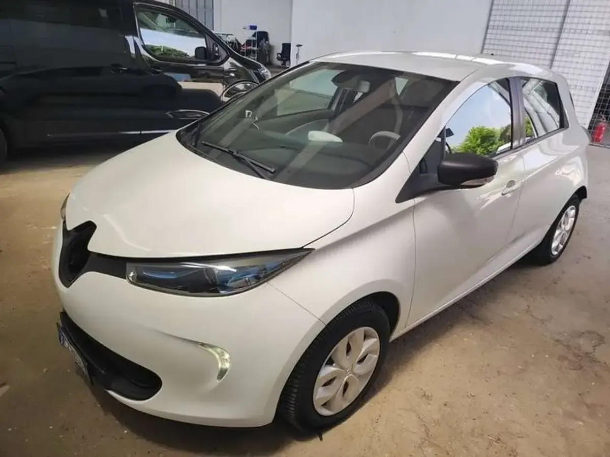 Usata Renault Zoe Life 42 kW (58 CV) 2019 Other Utilitaria