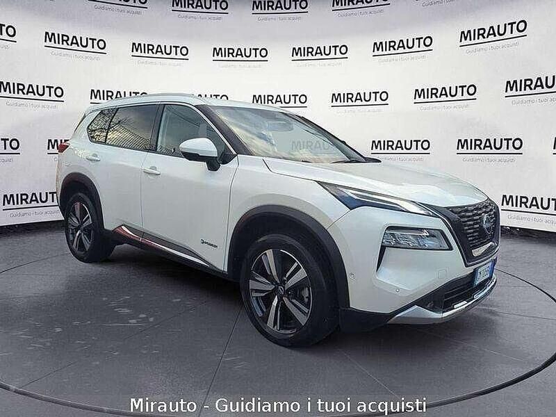 Usata Nissan X-Trail Tekna 213 CV (156 kW) 2022 Bianco SUV