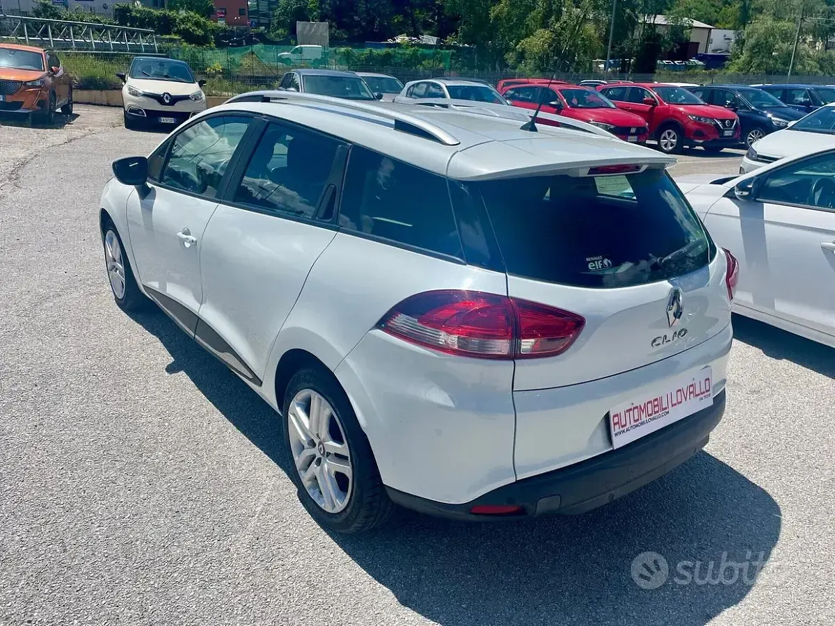 Usata Renault Clio 75 CV (55 kW) 2018 Bianco Station wagon