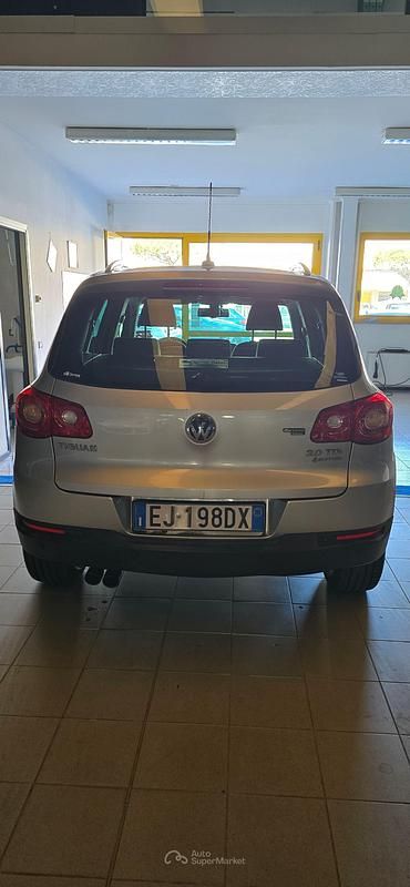 Usata VW Tiguan 170 CV (125 kW) 2011 Argento SUV