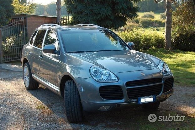 Grigio Usata 2005 Porsche Cayenne Turbo SUV | 14.000 € - Immagine 1/4