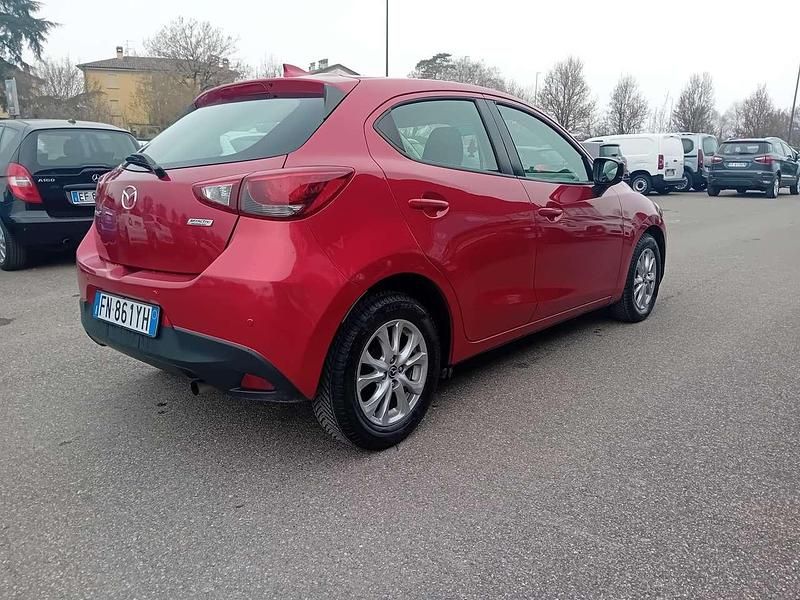 Usata Mazda 2 105 CV (77 kW) 2018 Rosso Utilitaria