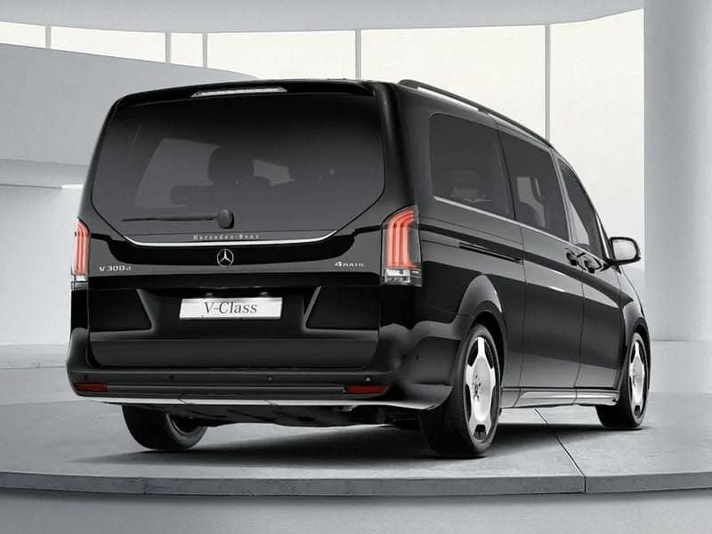 Nuova Mercedes V300 Exclusive 237 CV (174 kW) 2026 Nero Monovolume