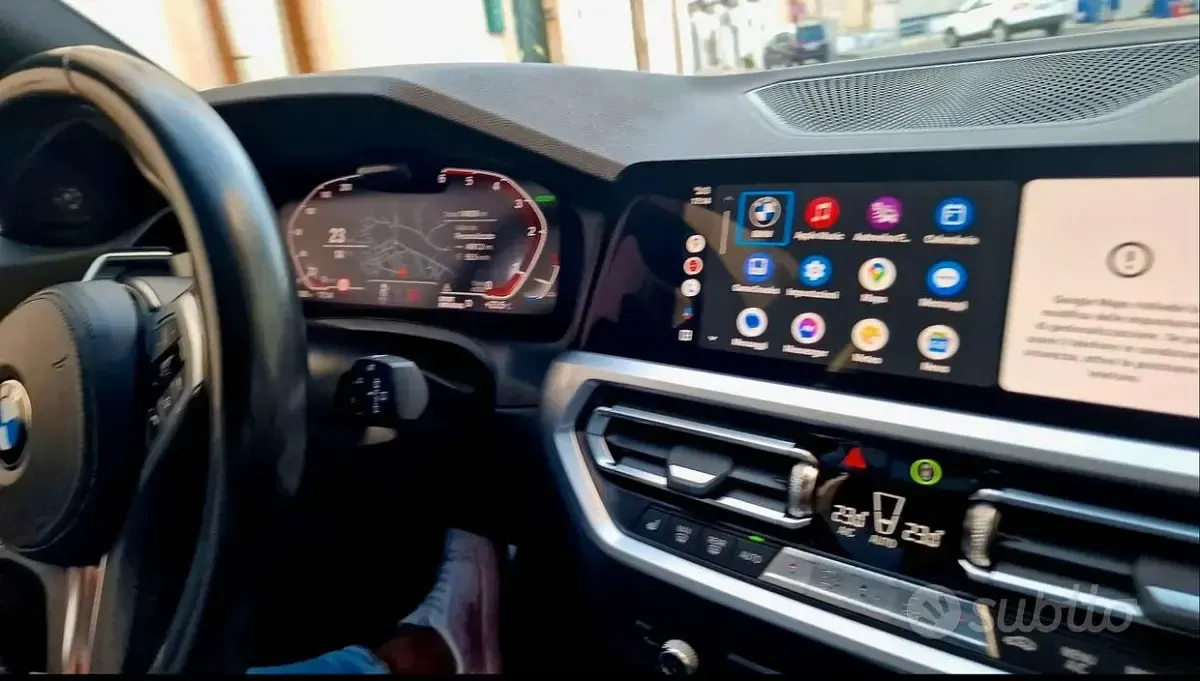 Usata BMW 320 Efficient Dynamics 190 CV (139 kW) 2019 Grigio Station wagon