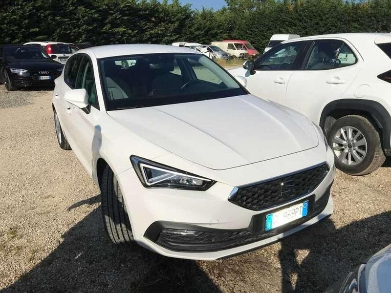 Occasion Seat Leon Business 116 PK (85 kW) 2022 Wit Sedan