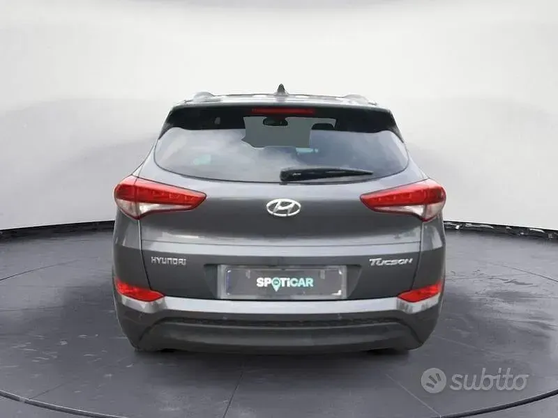 Usata Hyundai Tucson Xpossible 115 CV (84 kW) 2017 Grigio SUV