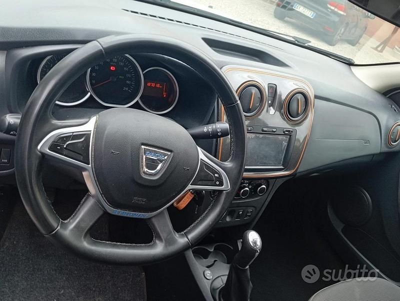 Usata Dacia Sandero Stepway 2017 Bianco Station wagon