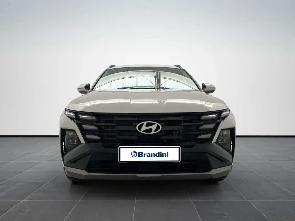 Nuova Hyundai Tucson 136 CV (100 kW) 2026 Atlas white SUV