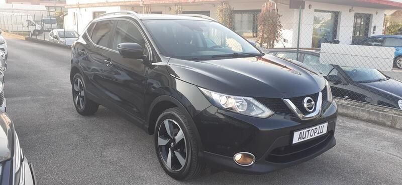 Usata Nissan Qashqai Tekna 131 CV (96 kW) 2017 Nero SUV