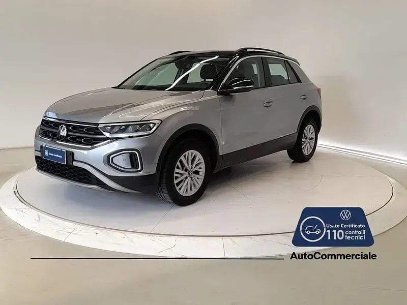 Usata VW T-Roc Life 150 CV (110 kW) 2025 Argento SUV