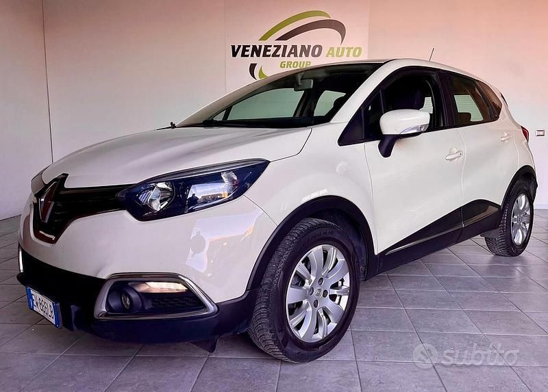 Usata Renault Captur 90 CV (66 kW) 2014 Bianco SUV
