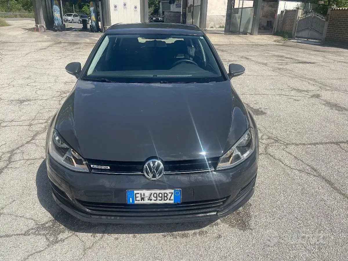 Używany VW Golf VII Highline 109 KM (80 kW) 2014 Hatchback