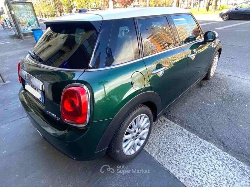 Usata Mini Cooper D Business 116 CV (85 kW) 2015 Verde Utilitaria
