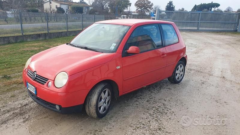 Usata VW Lupo Trendline 60 CV (44 kW) 1998 Rosso Utilitaria