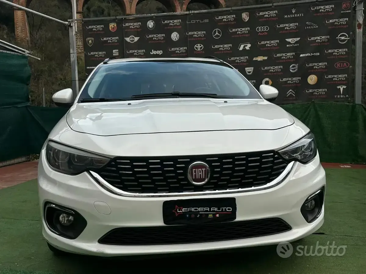 Usata Fiat Tipo Lounge 120 CV (88 kW) 2019 Bianco Station wagon