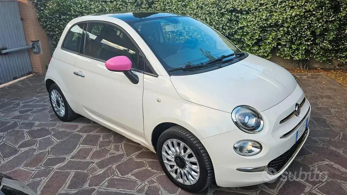 Begagnad Fiat 500 Lounge 69 HK (50 kW) 2017 Sedan