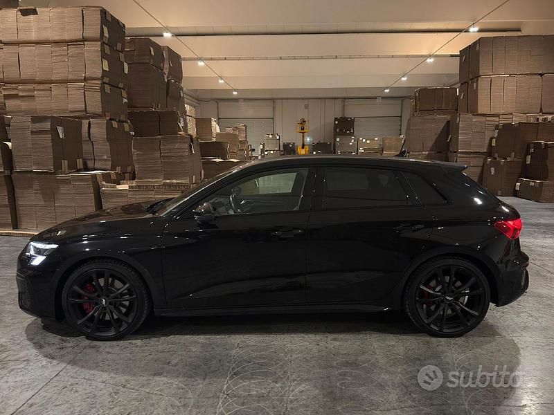 Usata Audi S3 Comfort 300 CV (220 kW) 2024 Nero Berlina