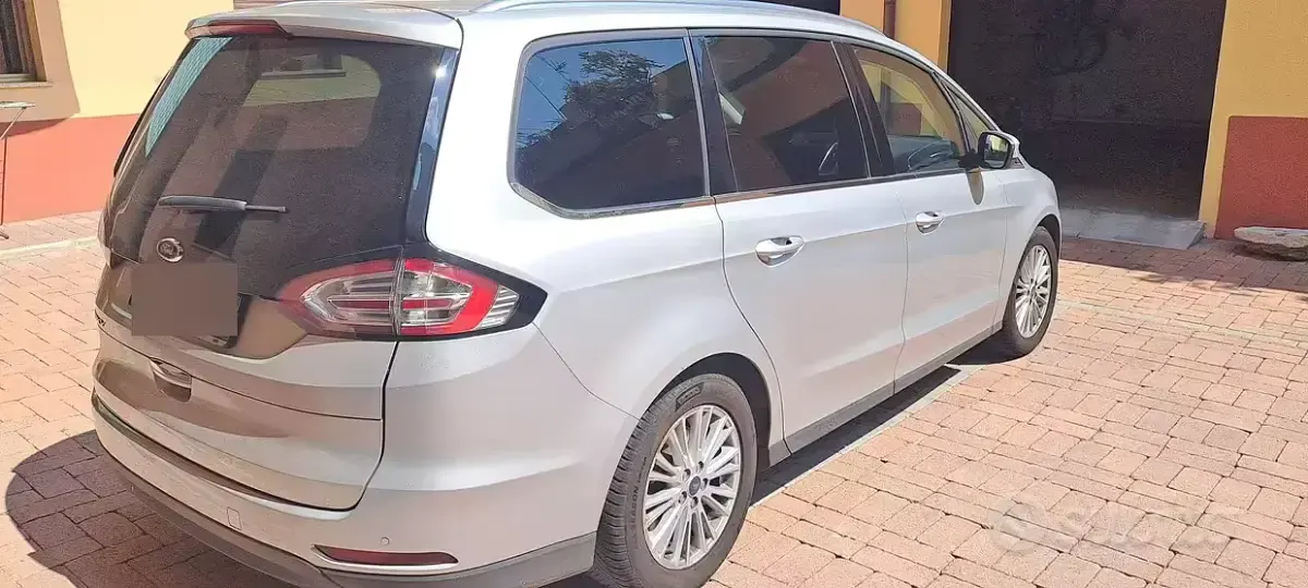 Usata Ford Galaxy Titanium 150 CV (110 kW) 2019 Grigio Monovolume
