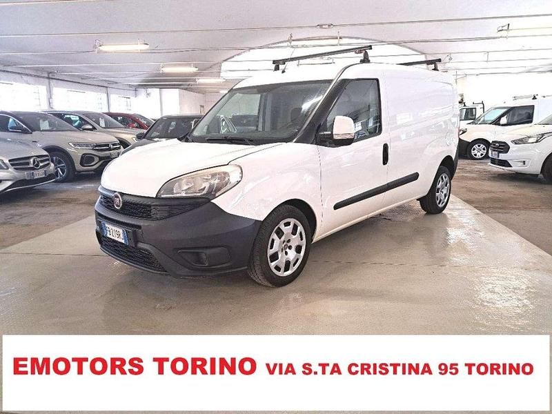 Usata Fiat Doblò 90 CV (66 kW) 2015 Bianco Monovolume