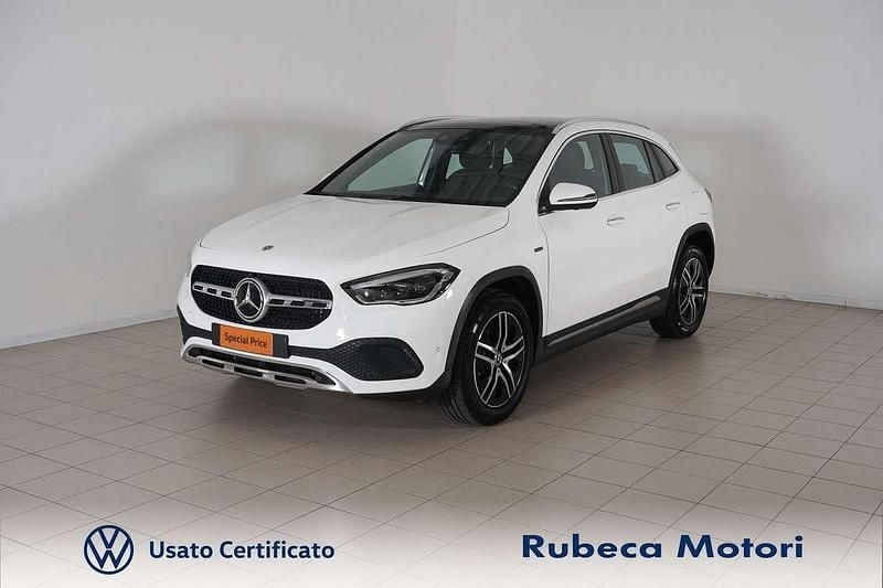 Usata Mercedes GLA250 Premium 160 CV (117 kW) 2021 Bianco SUV