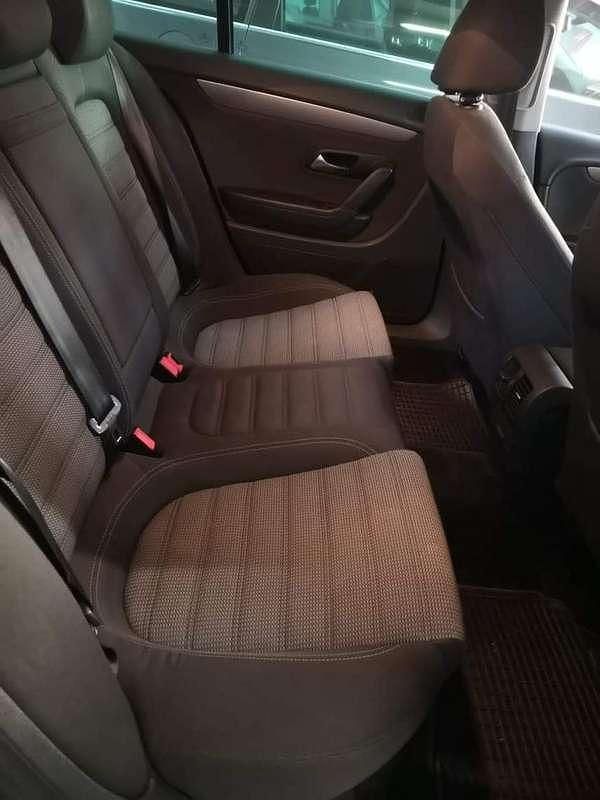 Usata VW Passat 140 CV (102 kW) 2011 Cabrio