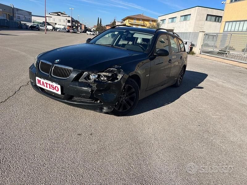 Usata BMW 320 163 CV (119 kW) 2006 Nero Station wagon