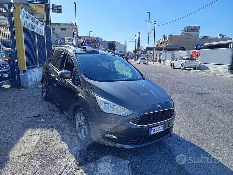 Usata Ford C-MAX Business Edition 120 CV (88 kW) 2018 Grigio chiaro Monovolume