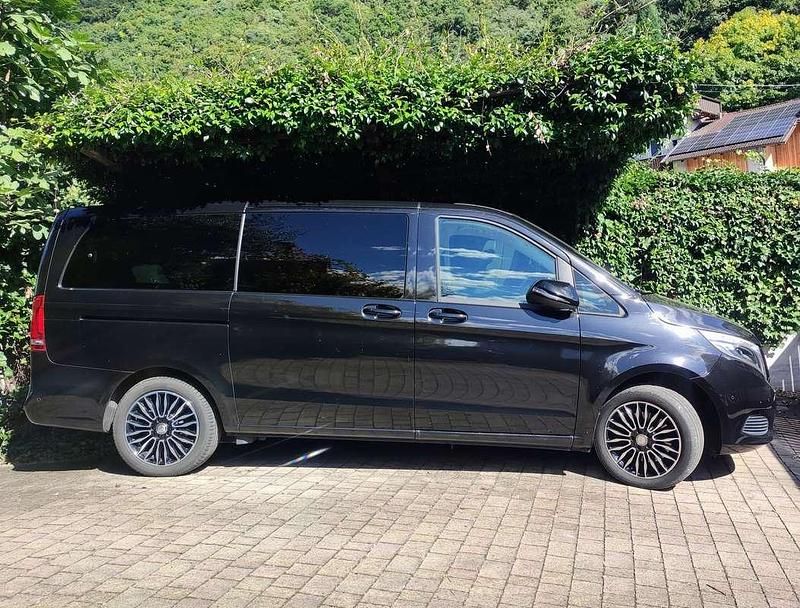 Usata Mercedes V250 Avantgarde 190 CV (139 kW) 2017 Nero Monovolume