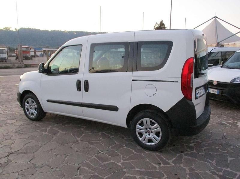 Usata Fiat Doblò 95 CV (69 kW) 2018 Bianco Monovolume