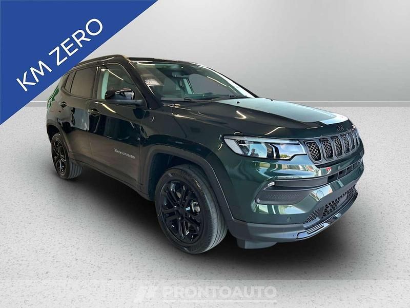 Nuova Jeep Compass North 241 CV (177 kW) 2025 Techno green + tetto nero SUV