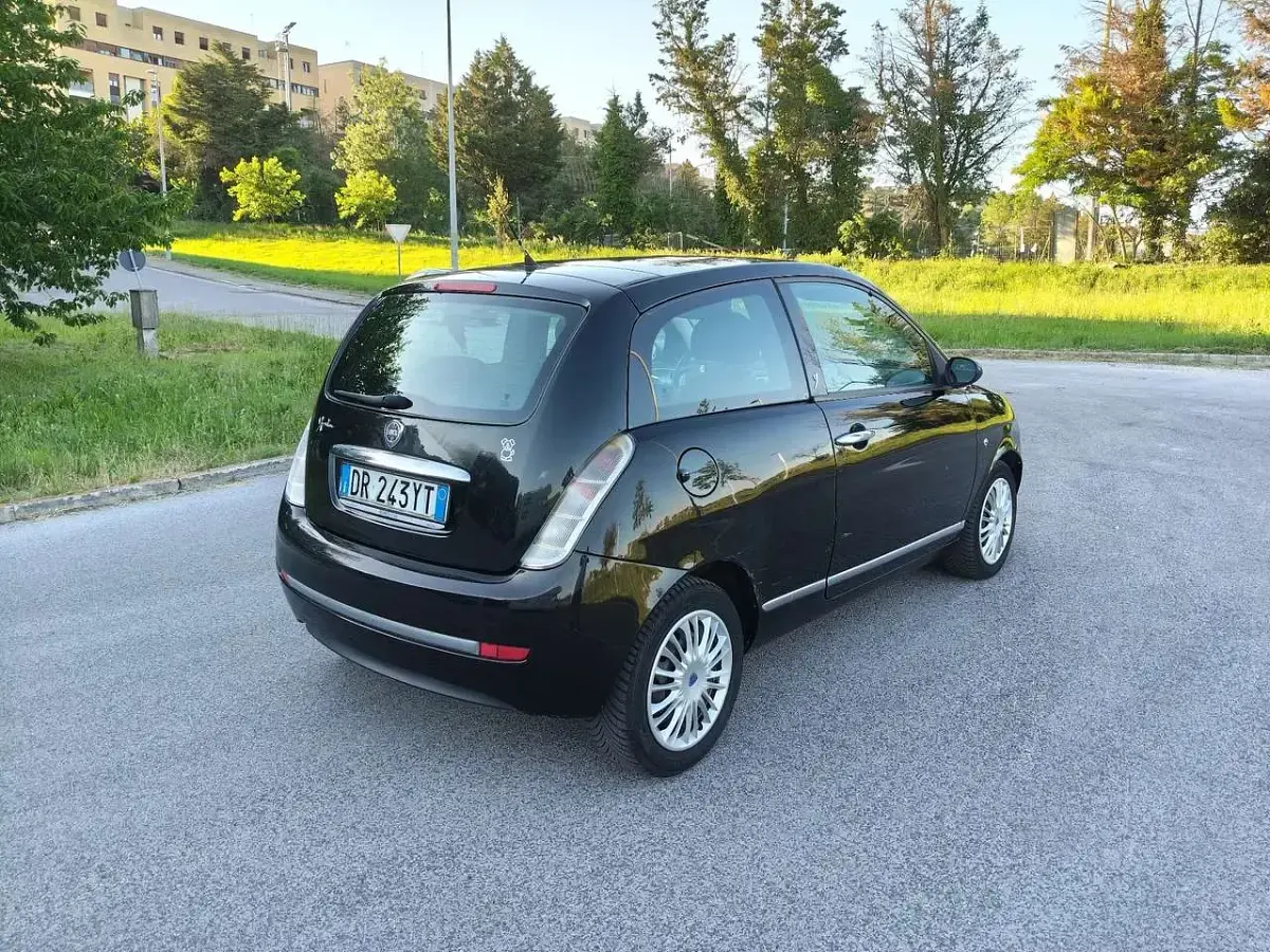 Usata Lancia Ypsilon 60 CV (44 kW) 2008 Other Utilitaria