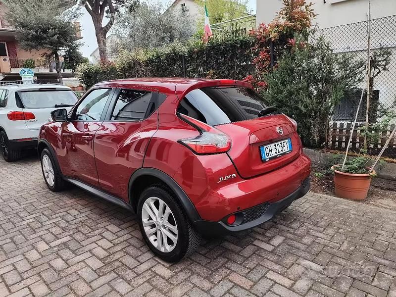 Usata Nissan Juke 115 CV (84 kW) 2018 Rosso SUV