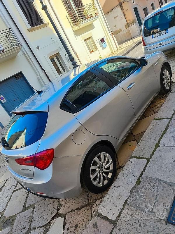 Usata Alfa Romeo Giulietta 120 CV (88 kW) 2017 Grigio Utilitaria
