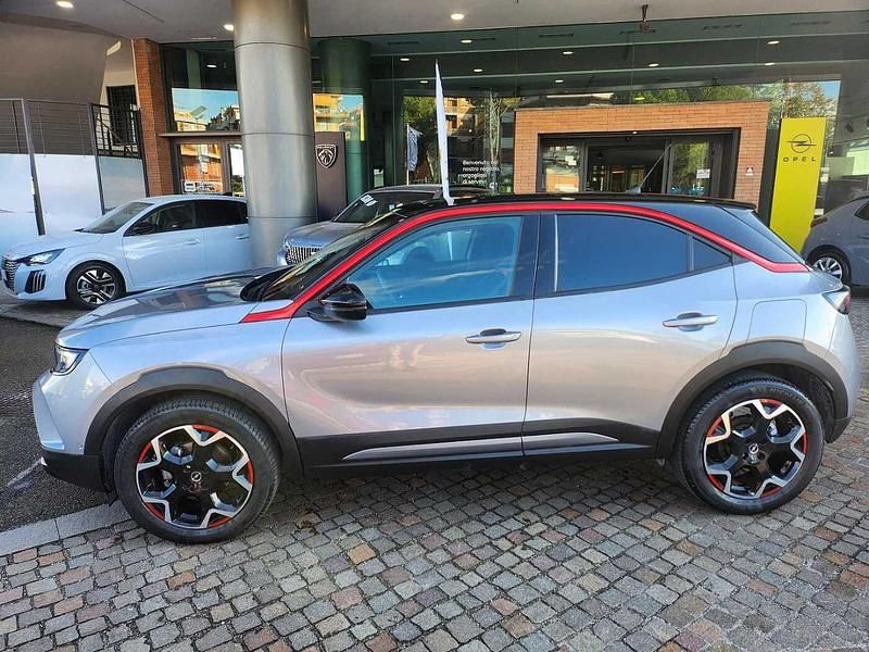 Usata Opel Mokka 131 CV (96 kW) 2022 Argento SUV