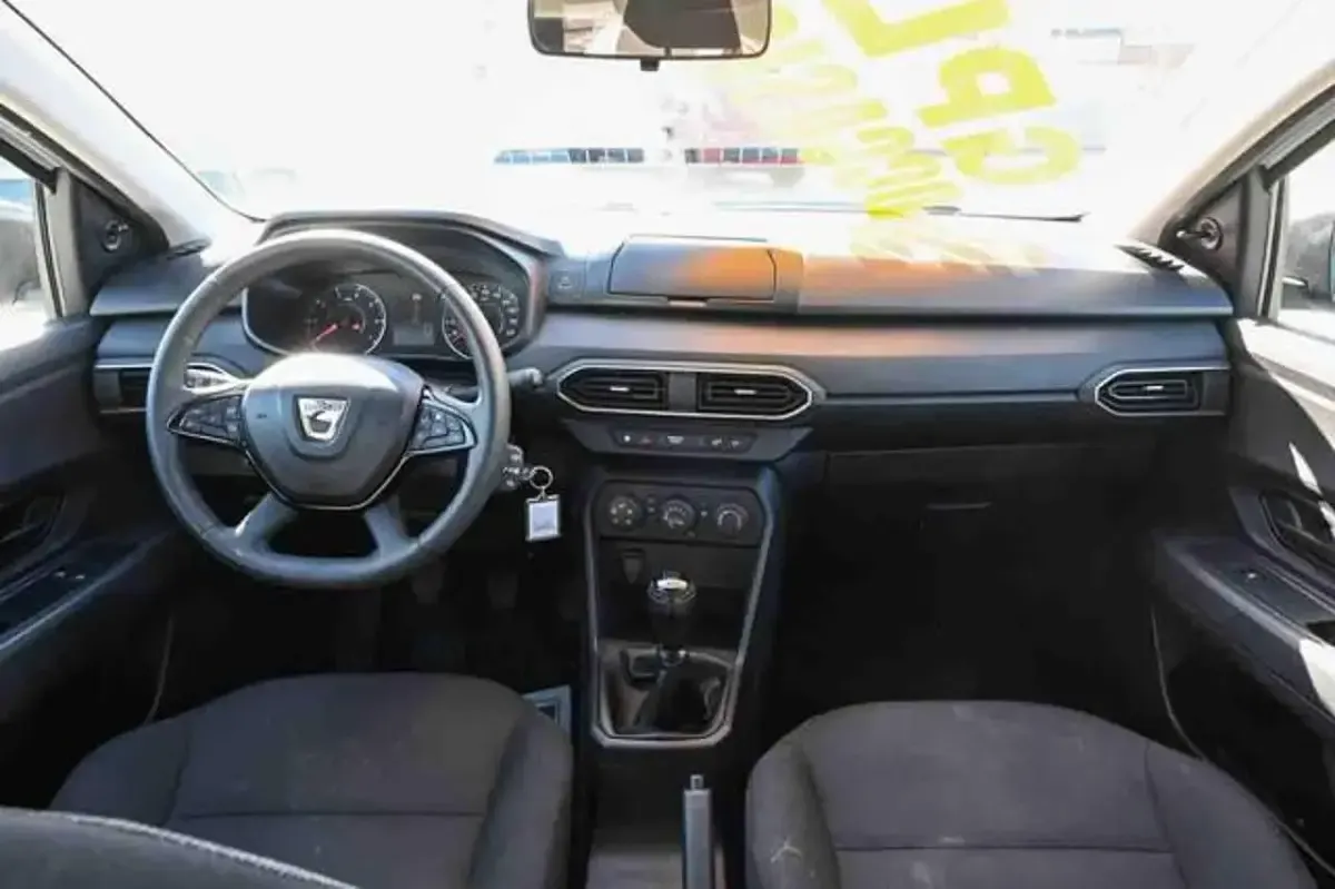 Usata Dacia Logan Comfort 101 CV (74 kW) 2022 Bianco Berlina