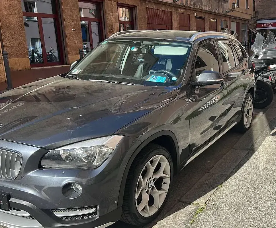 Usata BMW X1 143 CV (105 kW) 2014 Grigio SUV